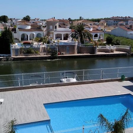 Apartament Amb Piscina Empuriabrava Eksteriør bilde
