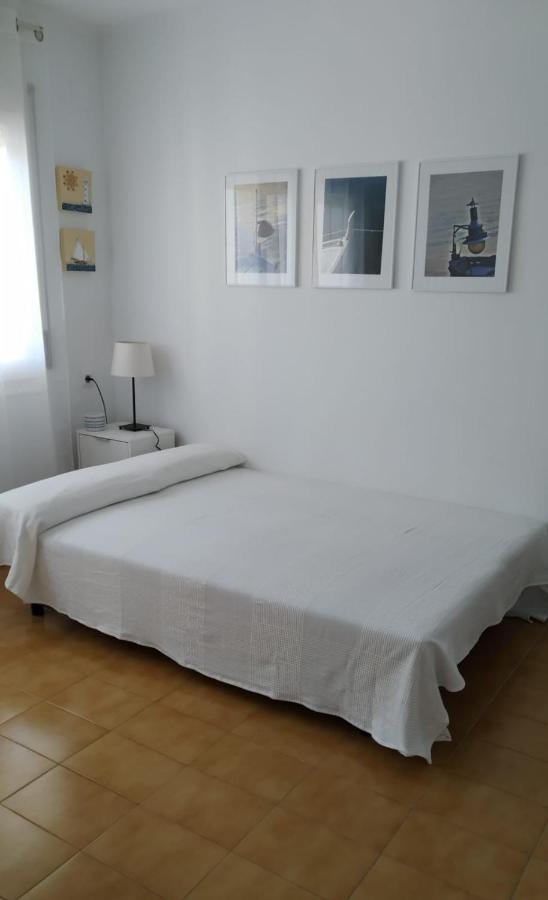 Apartament Amb Piscina Empuriabrava Eksteriør bilde